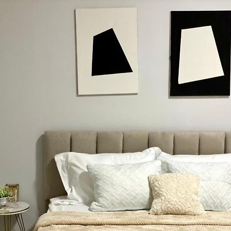 Chlo Apartment 1 Tirane Ngoại thất bức ảnh