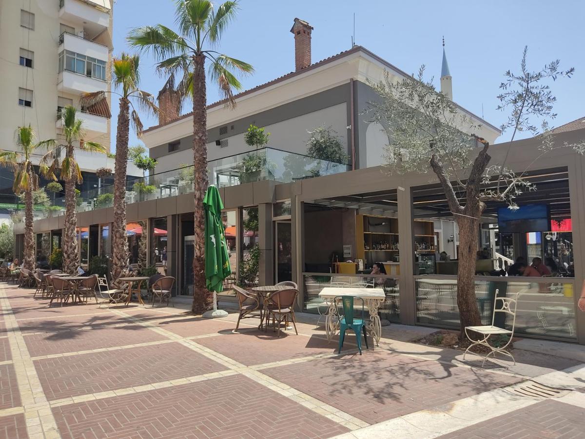 Chlo Apartment 1 Tirane Ngoại thất bức ảnh