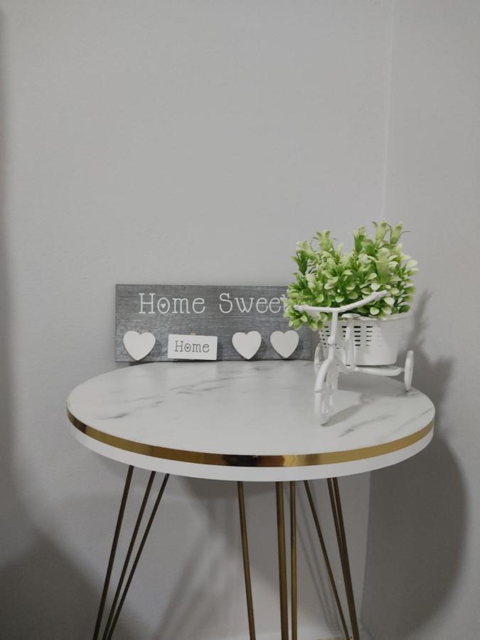Chlo Apartment 1 Tirane Ngoại thất bức ảnh